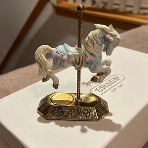 Westminster Carousel Collection
